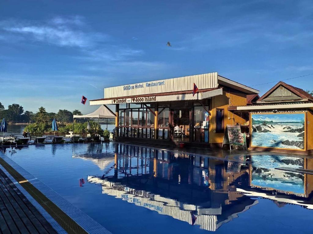 Golden Hotel Dondet Muang Không Zewnętrze zdjęcie